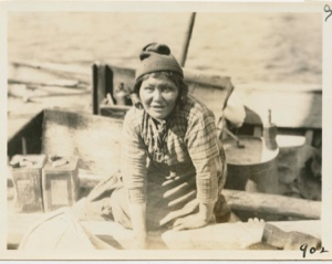 Image: Nascopie Indian [Innu] woman at Davis Inlet